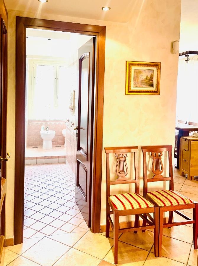 Апартаменты Charming House Roma Экстерьер фото